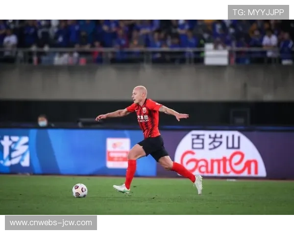 富勒姆与水晶宫1-1握手言和，双方各取一分